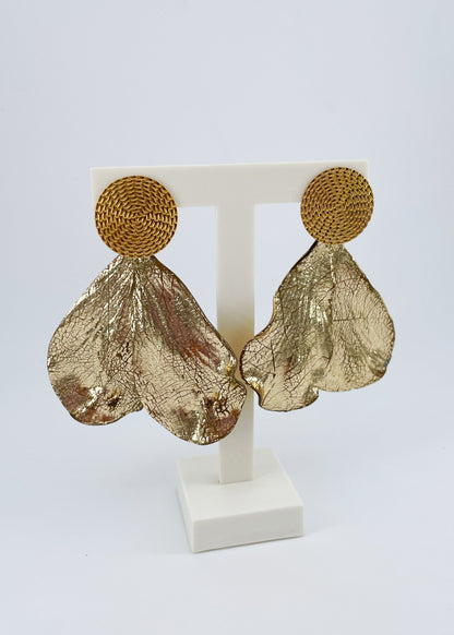 Golden Living Petals Earrings ORO08