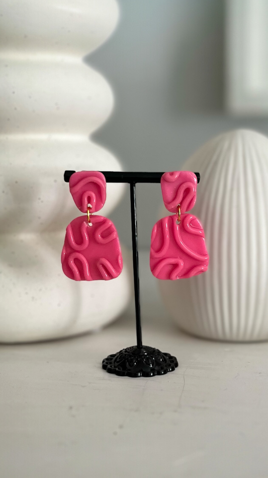 Pendientes color fucsia rosa con ondas OND01